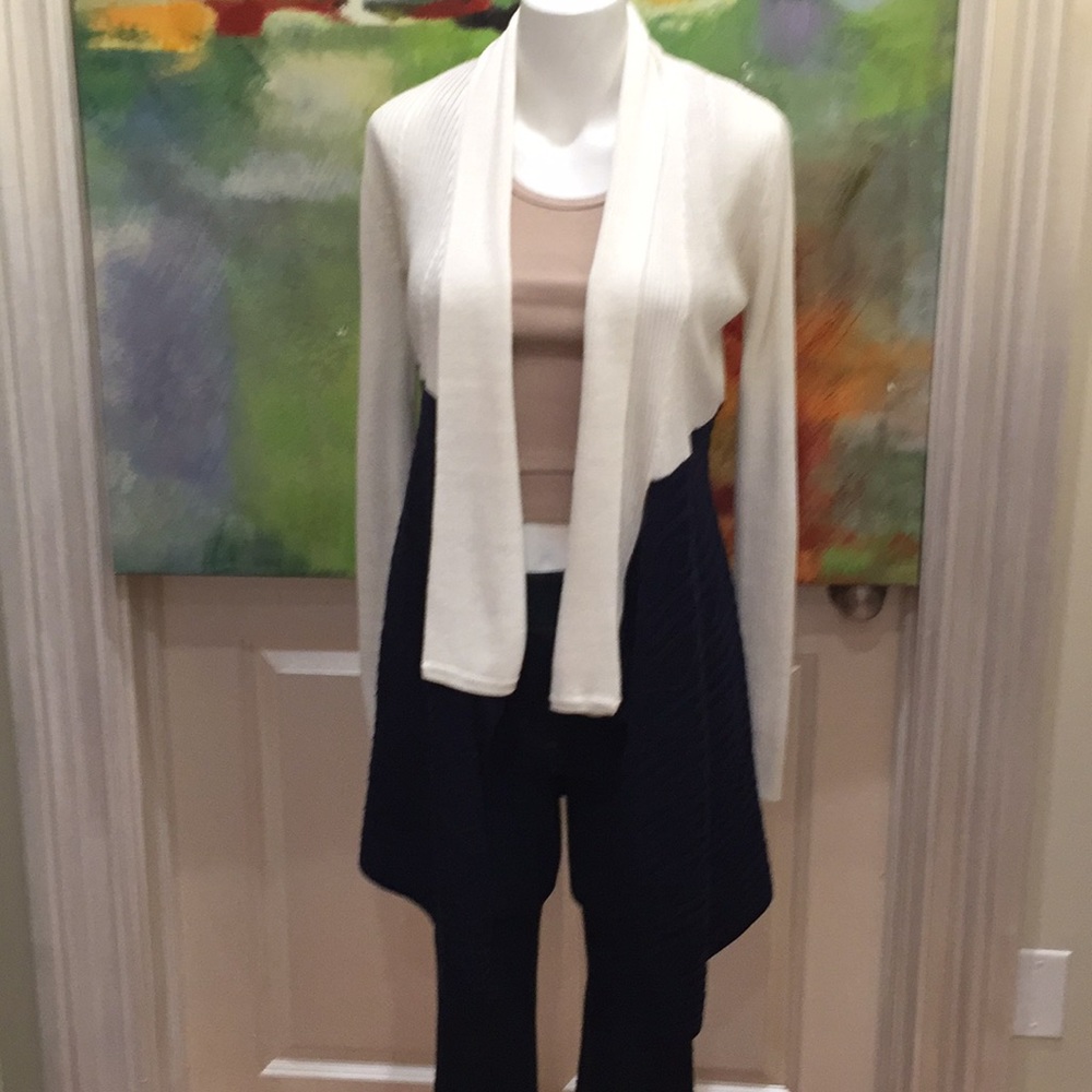 JB by Julie Brown Two tone Cardigan